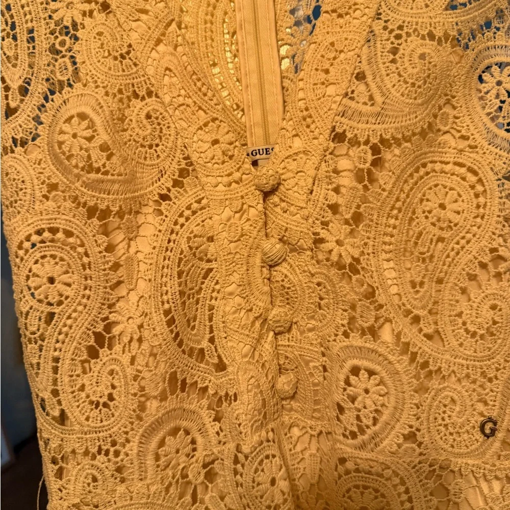 NWOT Guess Crochet Lace Dress in Cream - Picture 9 of 10